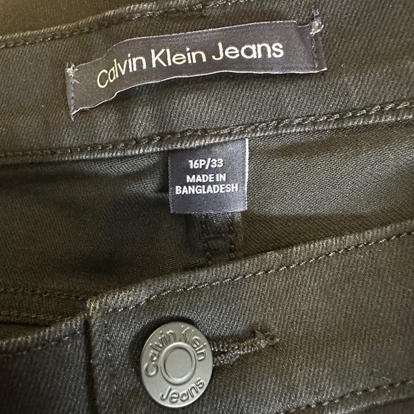 CALVIN KLEIN JEANS - Picture 7 of 9